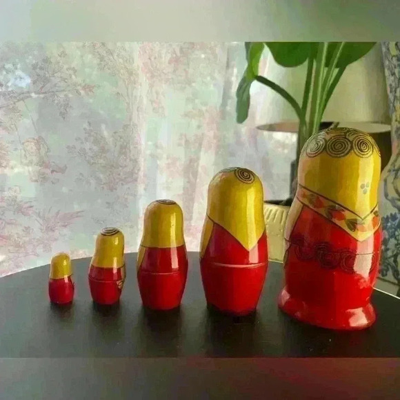 Vintage Handmade Nesting dolls - Picture 8 of 12